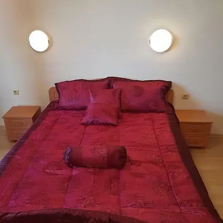 Trakia Apartment *